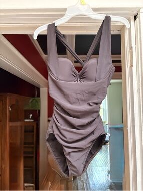 Miraclesuit size 8